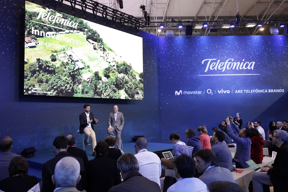 En Latinoamrica Telefnica ofrece Internet para todos a 100 millones de no conectados