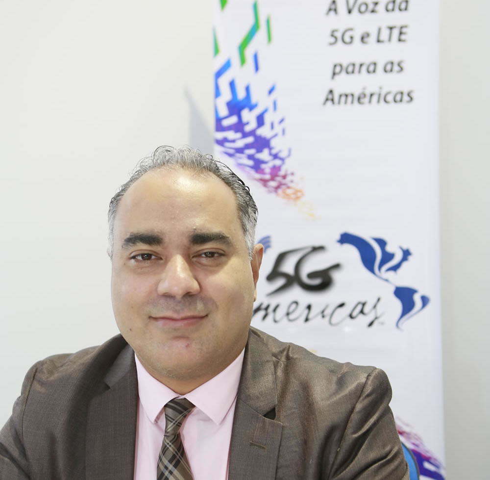 Presentación de conferencia de José Felipe Otero Muñoz