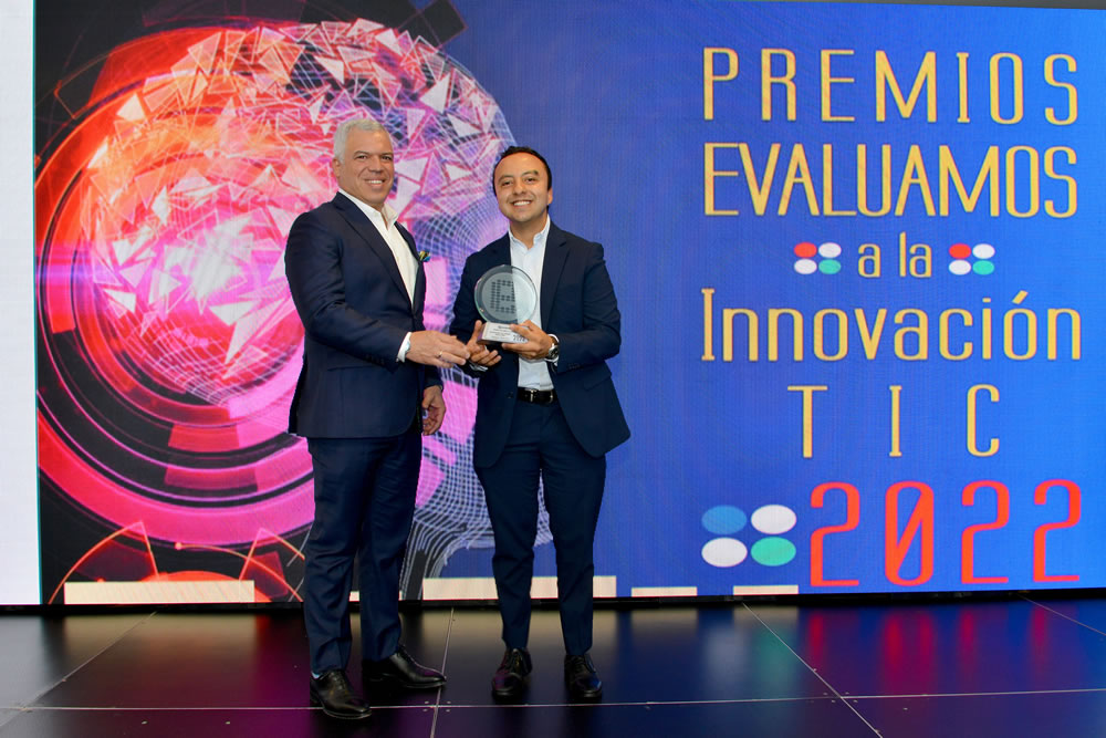 Ganador en la Categoría: Innovación TIC en Celulares de gama media