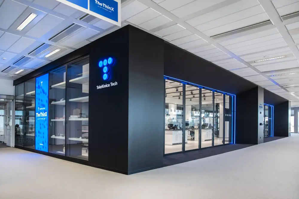 Telefónica Tech inaugura nuevo laboratorio The ThinX